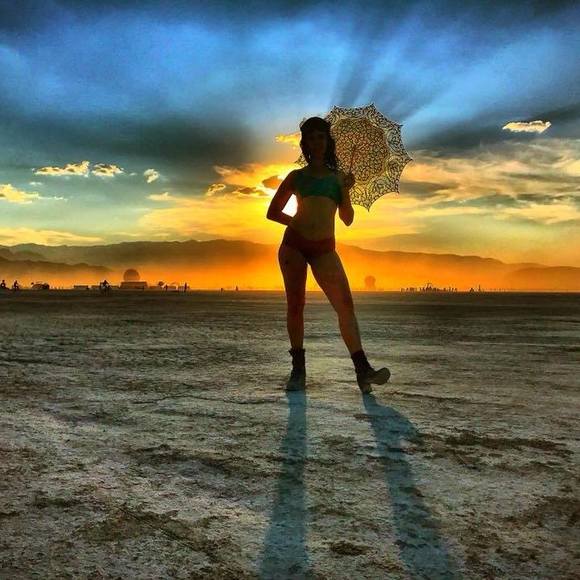 Meet your Posher, Sarah - Picture 1 of 1